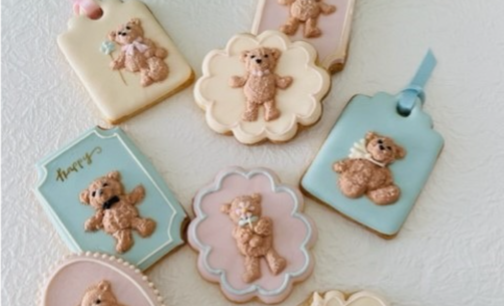 もふもふでぷくぷく ボンくまちゃんのアイシングクッキー』 (2025年11