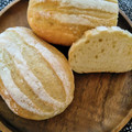 自家製酵母のみるくパンと、ブリオッシュ♪