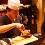 粟田 賢一
