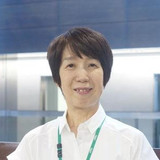 向垣内由美