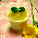 「ピーチ缶詰のグラスデザート」