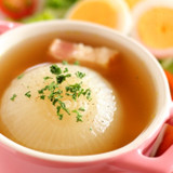 春のごちそうスープ♪丸ごとオニオンスープ