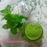 冬も飲みたいフレッシュグリーンスムージー