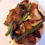 秋鮭と根菜のから揚げ　しょうがみりんのネギソース
