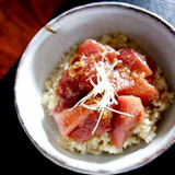 まぐろの漬け丼