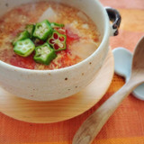 トマトと玉ねぎの味噌スープ