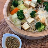 蒸し野菜と自家製タレ