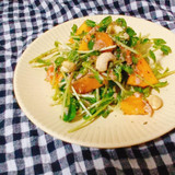 柿と豆苗のサラダ