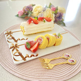 いちごのミニロールケーキ