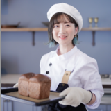 いしくら　あきな