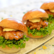 ママレード照焼きチキンバーガー