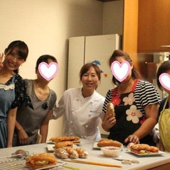 食事パンでサンドイッチ