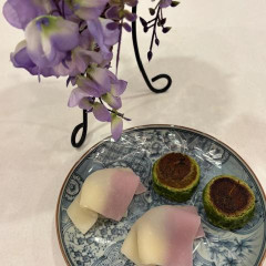 和菓子　茶通、唐衣（ういろう生地）