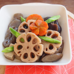 子どもと一緒に食べられるおせち料理をご一緒に。