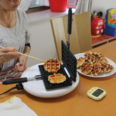 発酵の間にベルギーワッフル♪