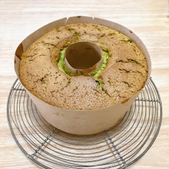 6月 抹茶のシフォンケーキ