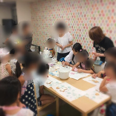 アイシングクッキーの親子イベントなども開催しています。