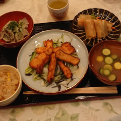 夏にピッタリ！火をあまり使わず料理した御膳です。