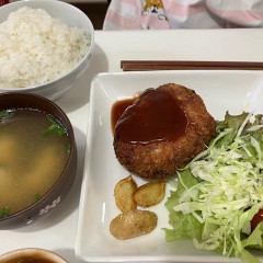 ジューシー肉汁が絶品!揚げる調理「ミンチカツ」