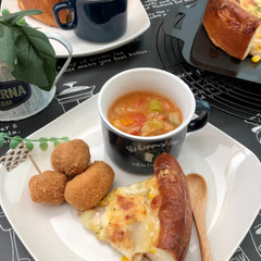 グラタンパンの試食風景〜
