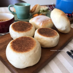 おうちパン講座 
基本のフライパンパン
ふわふわ練乳パン