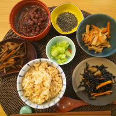 常備菜でご馳走♪常に冷蔵庫にあると楽チンです。