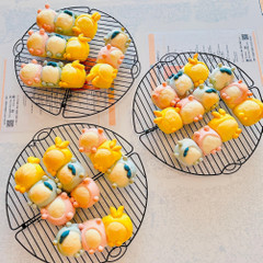 焼き上がり状態♪
これからお絵かきタイムです!