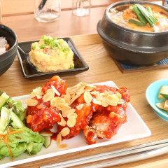 韓国料理　純豆腐ヤンニョムチキンのレッスン　大人気‼︎