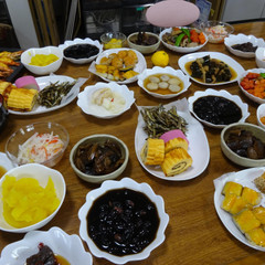 持ち帰りのおせち料理講座。日本伝統の食文化を伝承。