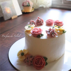 常温でもダレにくいミルキーな生クリームケーキ♪