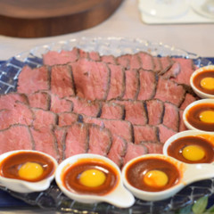 ローストビーフのユッケ風