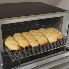 メロンパンもトースターで焼けちゃいます♬
