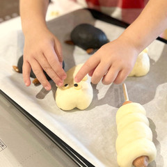 季節のイベントパンを作りますこちらはハロウィンのパンです。