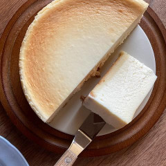 滑らか極上のチーズケーキです。