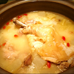 マンナンの参鶏湯（サムゲタン）風