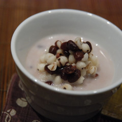 ハトムギとお豆腐の薬膳汁粉