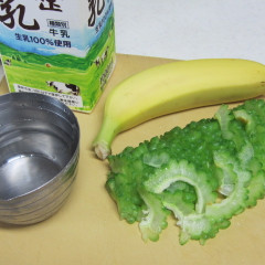 ゴーヤスムージ