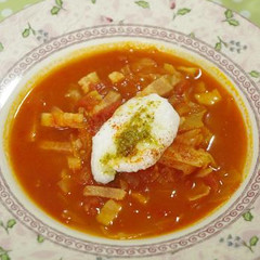 ふわふわメレンゲのトマトスープ
