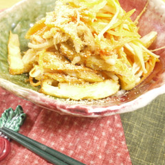 さつま揚げと人参の胡麻炒め