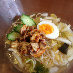 韓国風手打ち冷麺