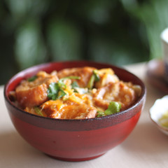 仙台麩の玉子とじ丼