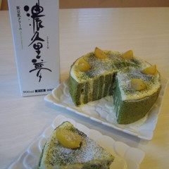 抹茶と栗の切株ケーキ