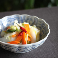 辣白菜　（白菜のラー油漬け）