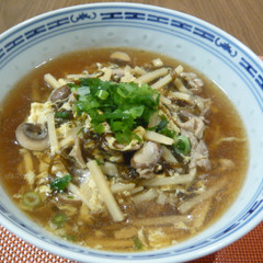 もずく酢サンラータン麺