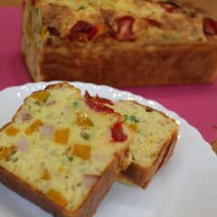 夏野菜の米粉ケークサレ