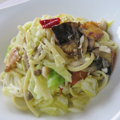 スモーク鯖のパスタ