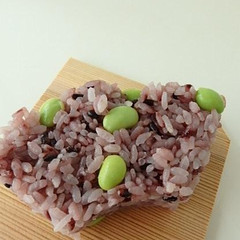 黒米の青豆ごはん
