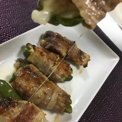 チーズたっぷり肉ピーマン
