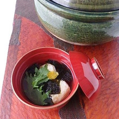 湯葉と海苔の吸い物