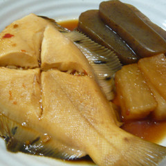 黒カレイのピリ辛煮
